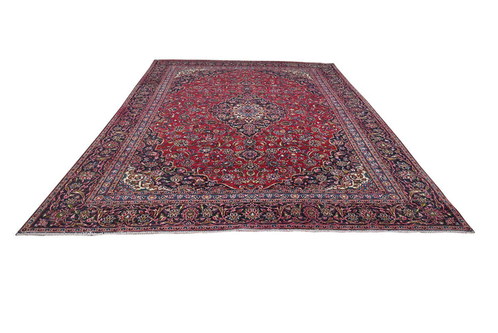 red Oversized rug 8' 9" x 12' 0"