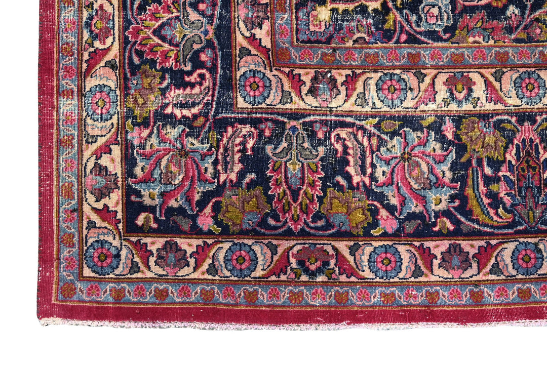 red Oversized rug 9' 5" x 12' 10"