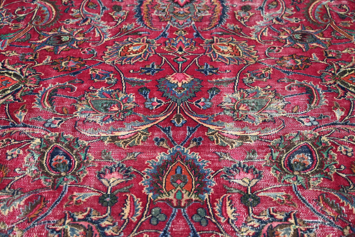 red Oversized rug 9' 3" x 12' 2"