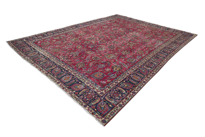 red Oversized rug 9' 3" x 12' 2"