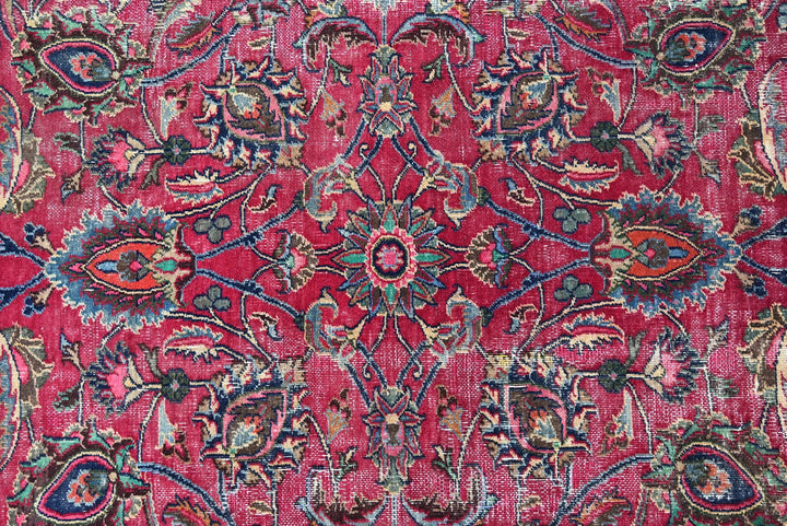 red Oversized rug 9' 3" x 12' 2"