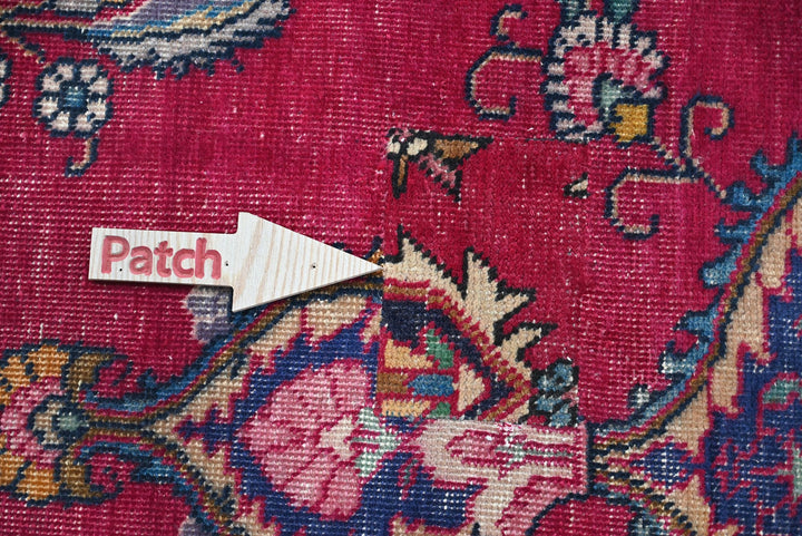red Oversized rug 9' 5" x 12' 1"