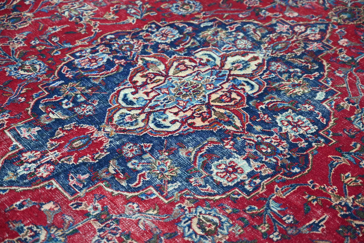 red Oversized rug 9' 1" x 12' 0"