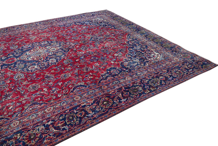 red Oversized rug 9' 1" x 12' 0"