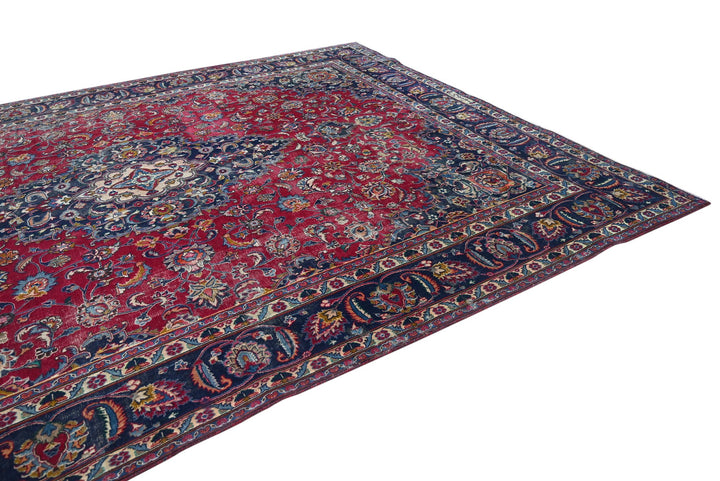 red Oversized rug 9' 6" x 12' 6"