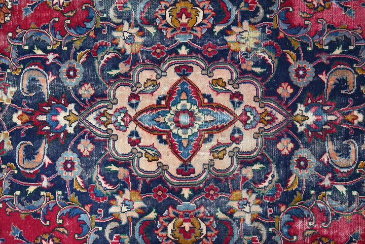 red Oversized rug 9' 6" x 12' 6"