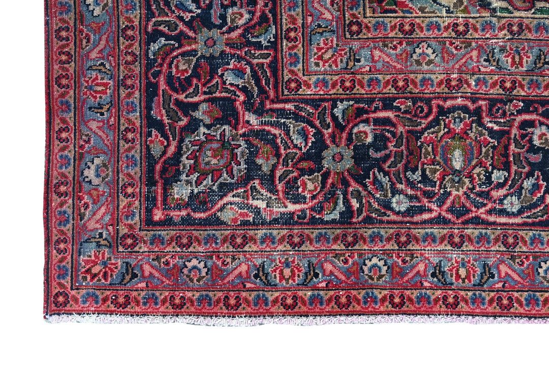 red Oversized rug 9' 6" x 12' 5"