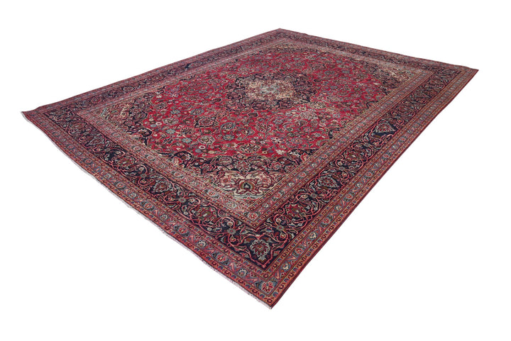 red Oversized rug 9' 6" x 12' 5"