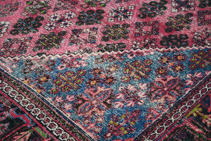 pink Oversized rug 8' 8" x 11' 9"
