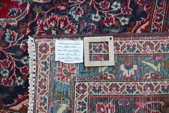 red Oversized rug 9' 8" x 12' 2"