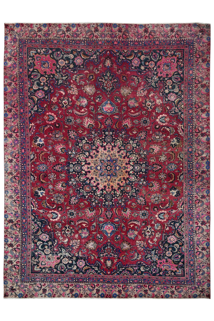 red Oversized rug 8' 8" x 11' 7"