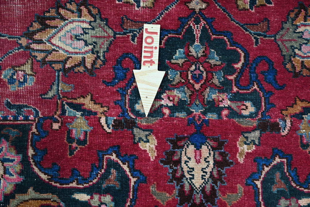red Oversized rug 8' 8" x 11' 7"