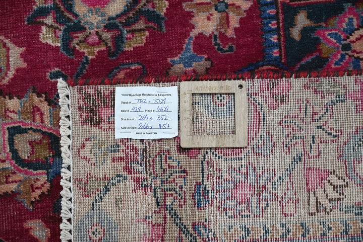 red Oversized rug 8' 8" x 11' 7"