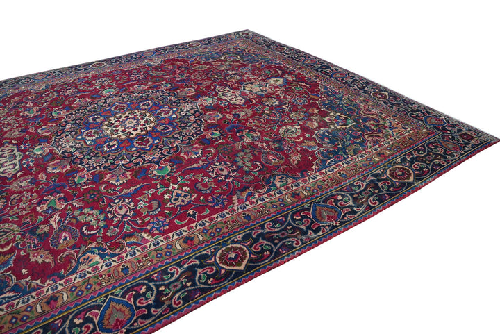 red Oversized rug 9' 4" x 11' 8"