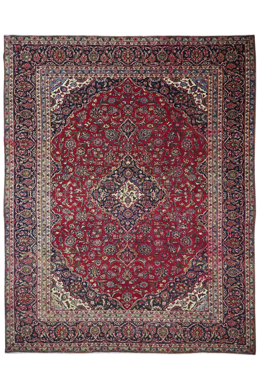red Oversized rug 9' 6" x 11' 10"