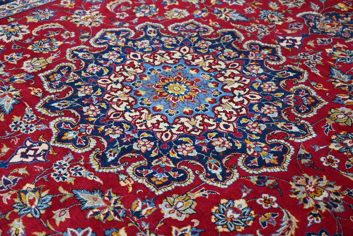 red Oversized rug 8' 5" x 12' 0"