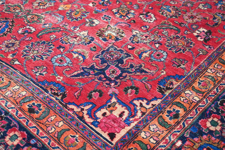 red Oversized rug 9' 9" x 13' 1"