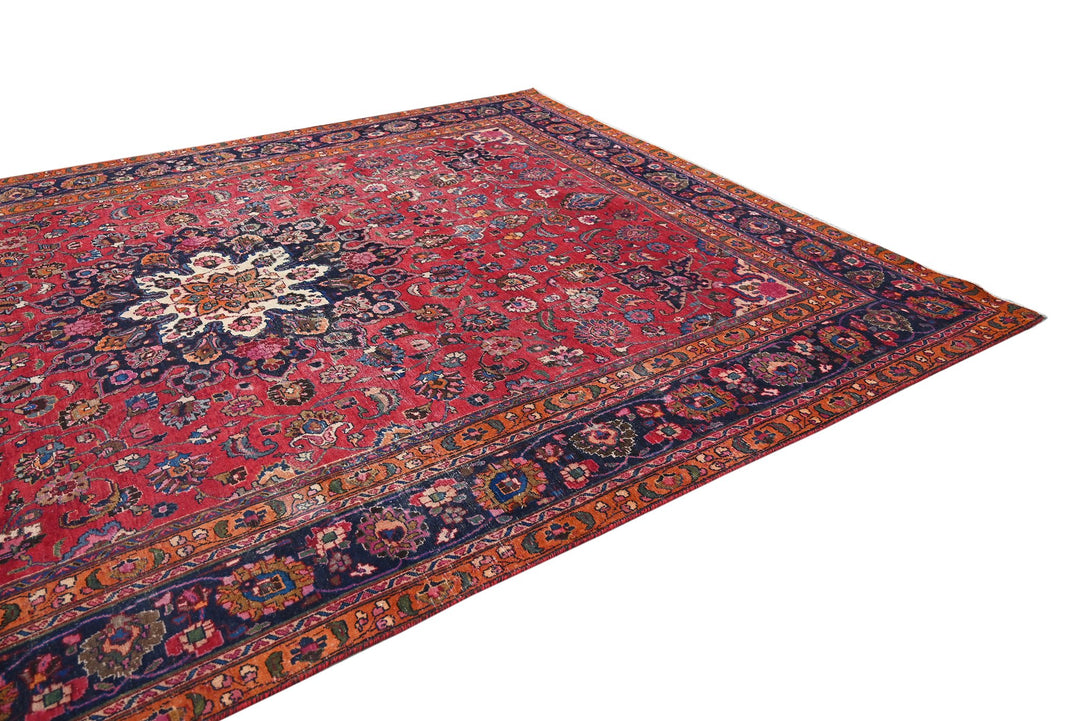red Oversized rug 9' 9" x 13' 1"