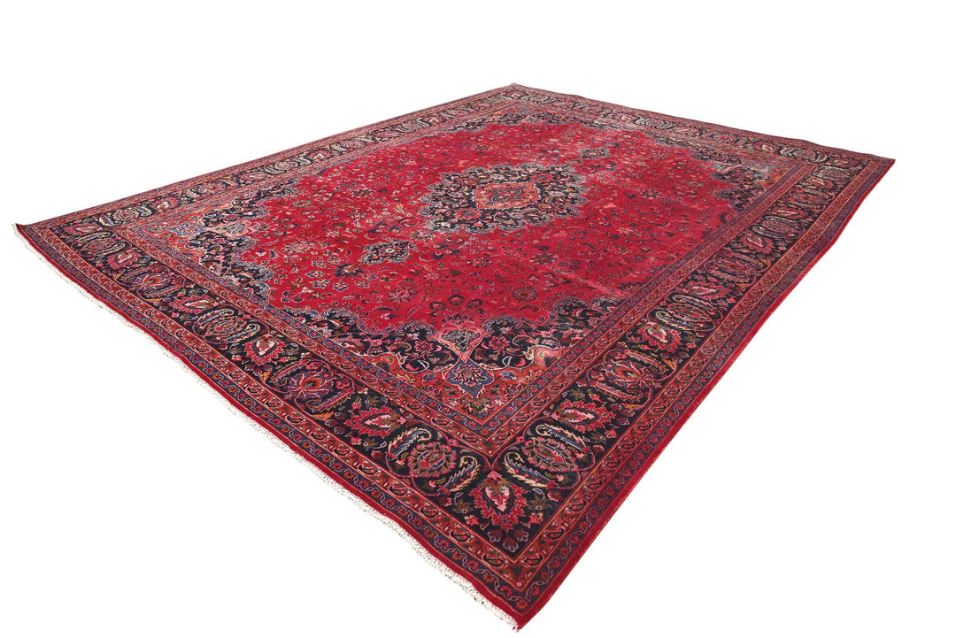 red Oversized rug 9' 8" x 12' 3"