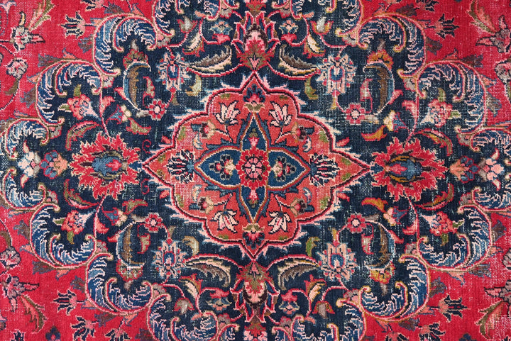 red Oversized rug 9' 8" x 12' 3"