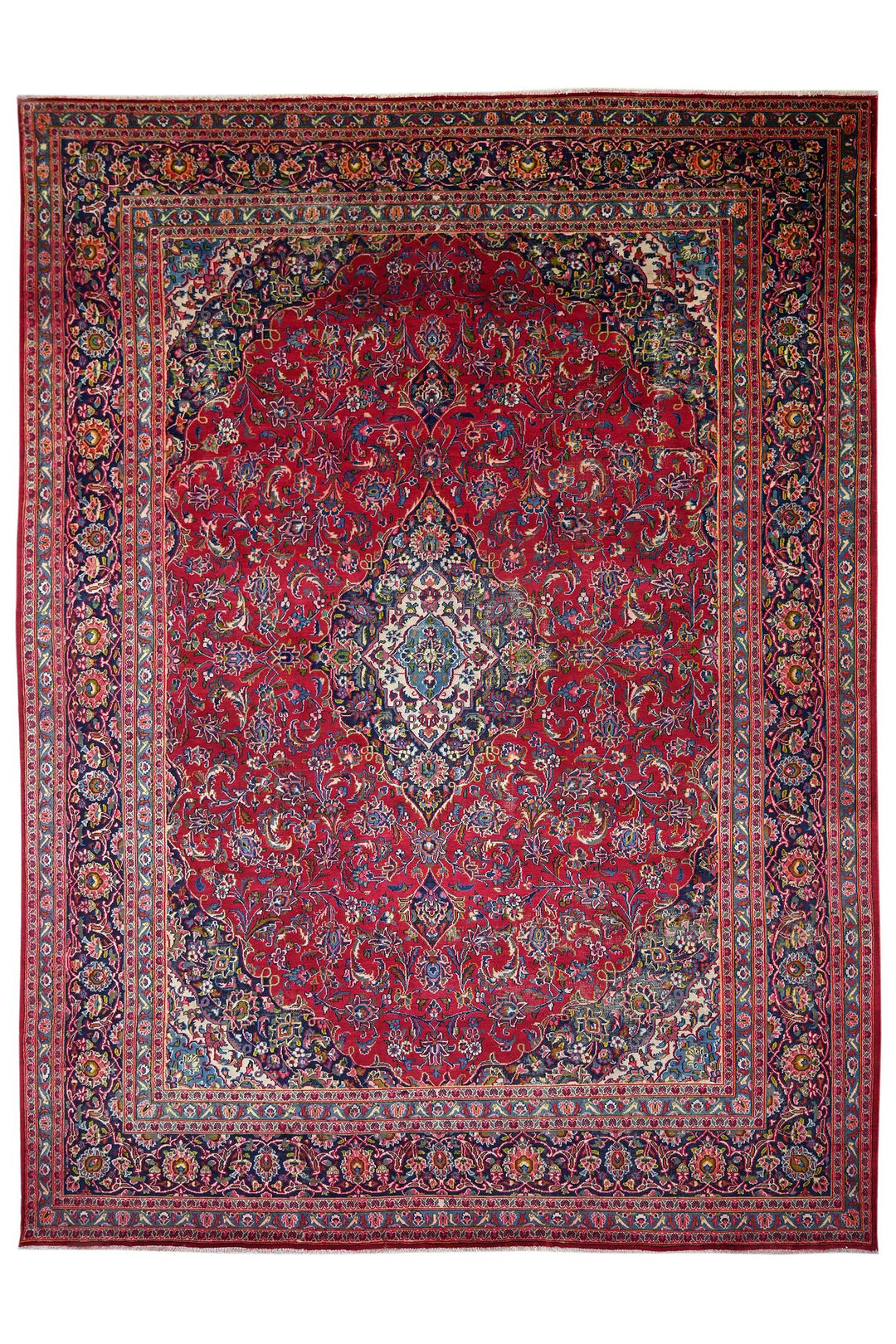 red Oversized rug 9' 6" x 12' 11"