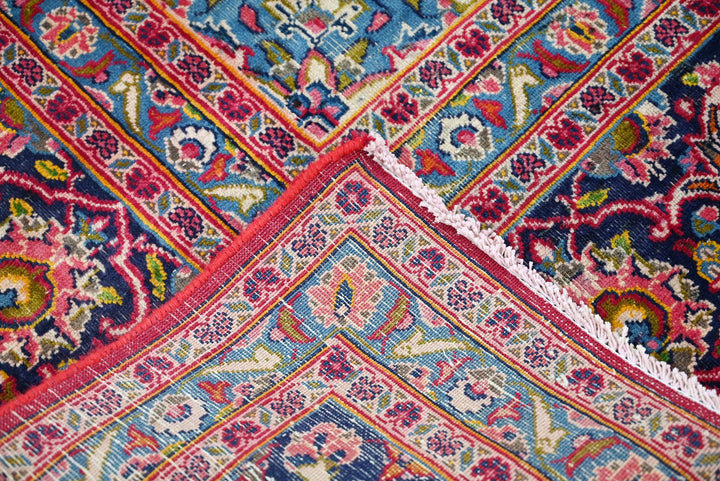 red Oversized rug 9' 6" x 12' 11"