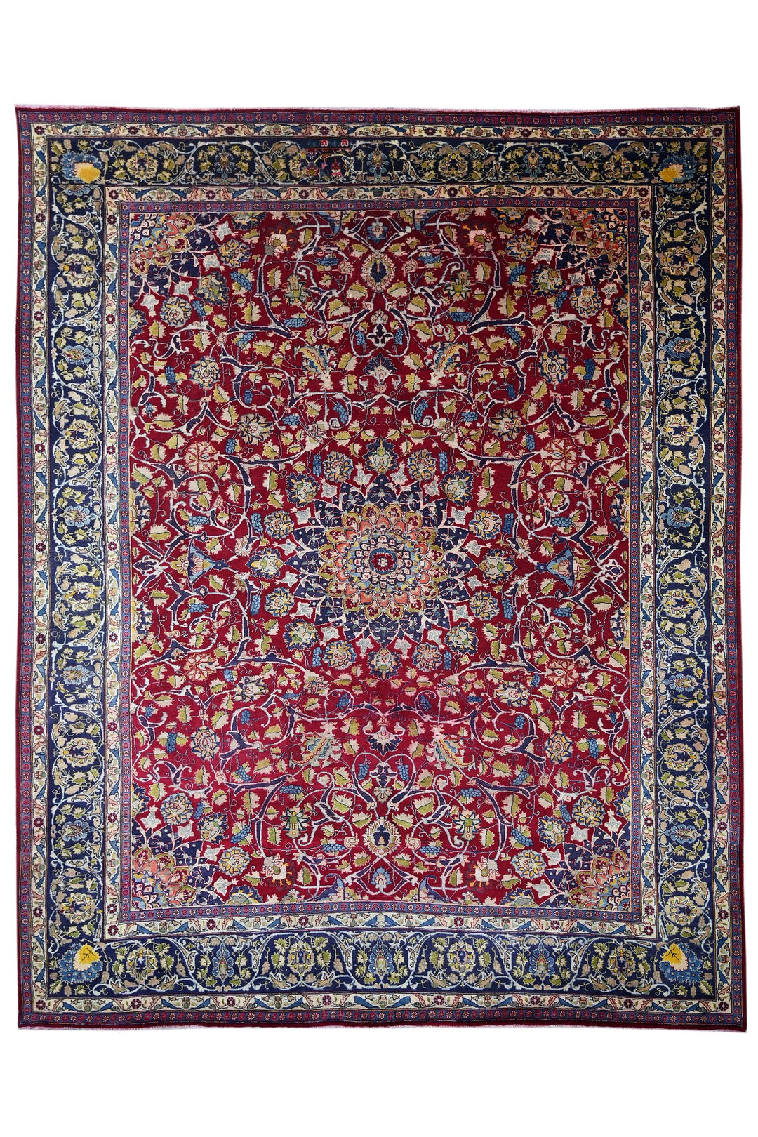 red Oversized rug 9' 7" x 12' 1"