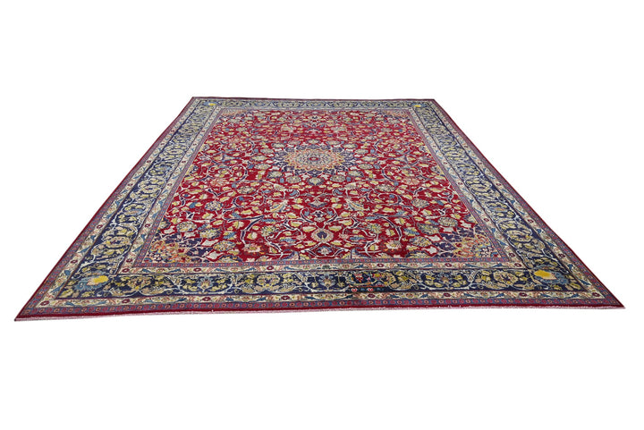 red Oversized rug 9' 7" x 12' 1"