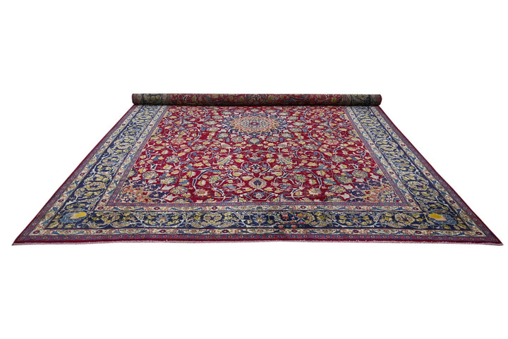 red Oversized rug 9' 7" x 12' 1"