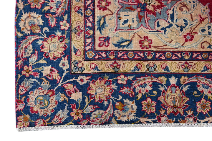 red Oversized rug 8' 8" x 12' 8"