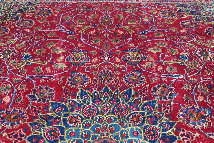 red Oversized rug 9' 0" x 12' 1"