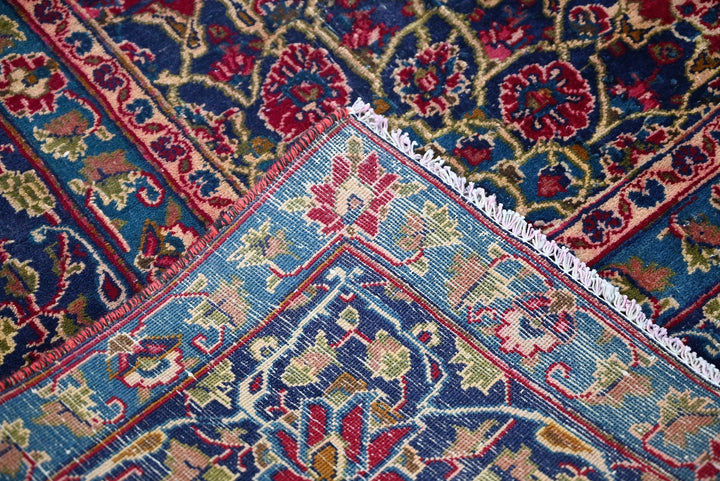 red Oversized rug 9' 0" x 12' 1"