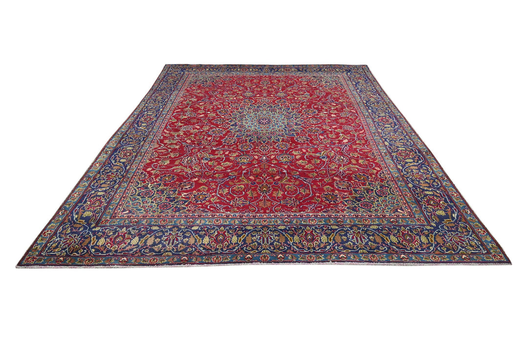 red Oversized rug 9' 0" x 12' 1"