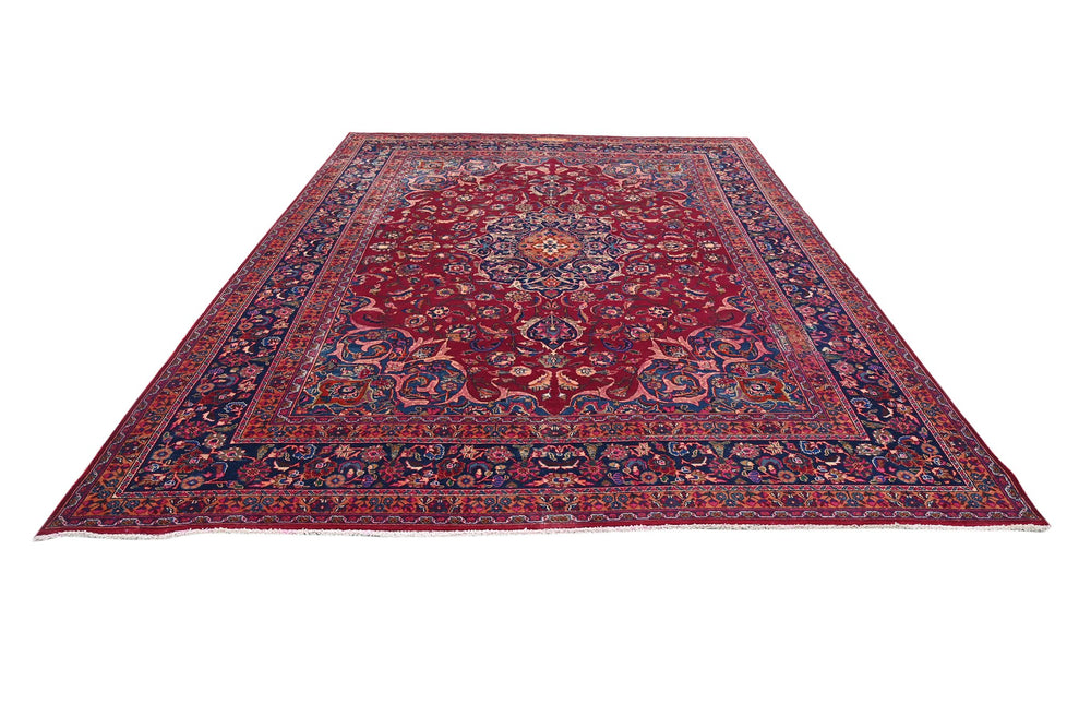 red Oversized rug 9' 7" x 12' 8"