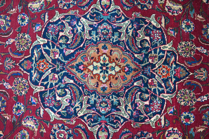 red Oversized rug 9' 7" x 12' 8"