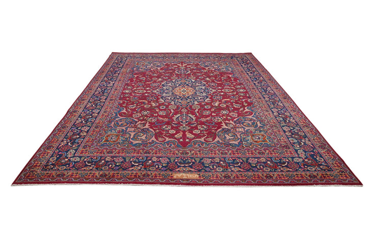 red Oversized rug 9' 7" x 12' 8"