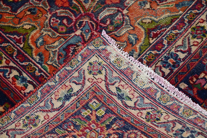 red Oversized rug 9' 3" x 12' 8"