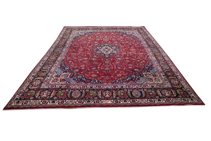 red Oversized rug 9' 8" x 13' 0"