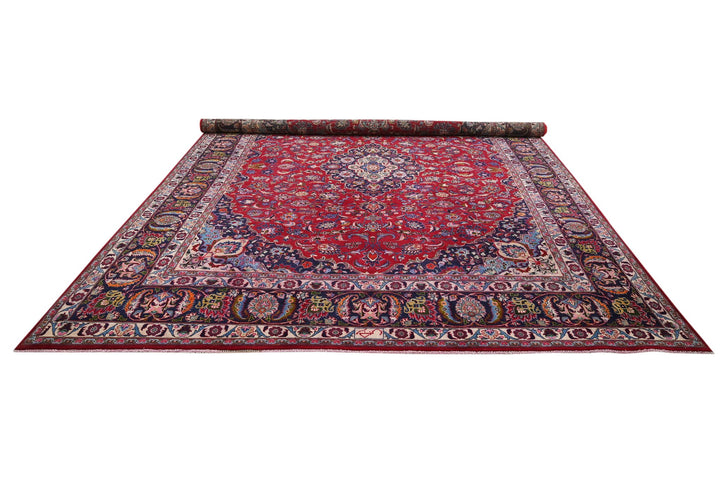 red Oversized rug 9' 8" x 13' 0"