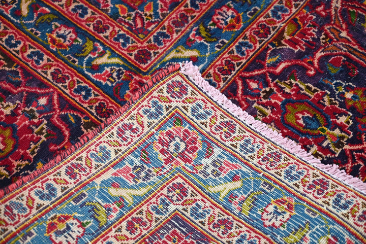 red Oversized rug 9' 4" x 13' 1"