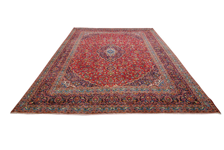red Oversized rug 9' 4" x 13' 1"