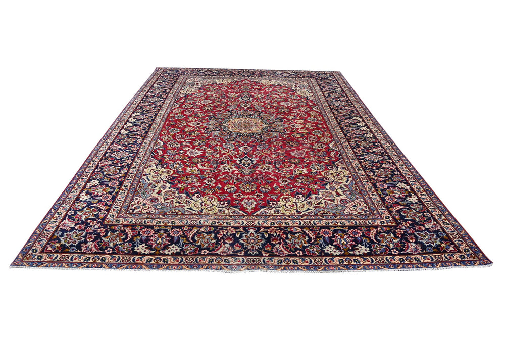 red Oversized rug 9' 4" x 13' 3"
