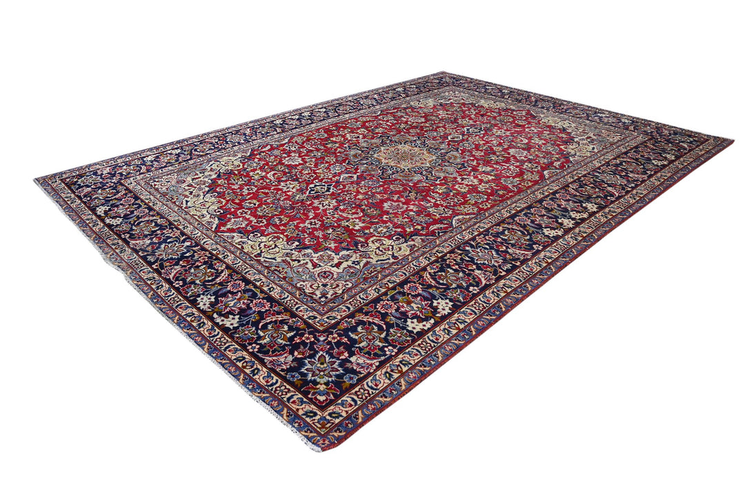 red Oversized rug 9' 4" x 13' 3"