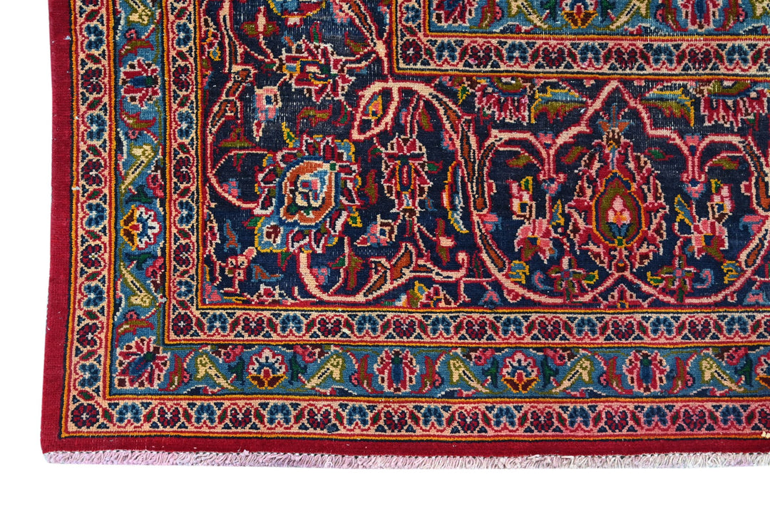 red Oversized rug 9' 3" x 12' 8"