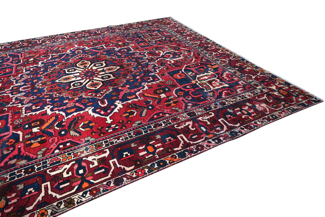 red Oversized rug 9' 8" x 11' 7"