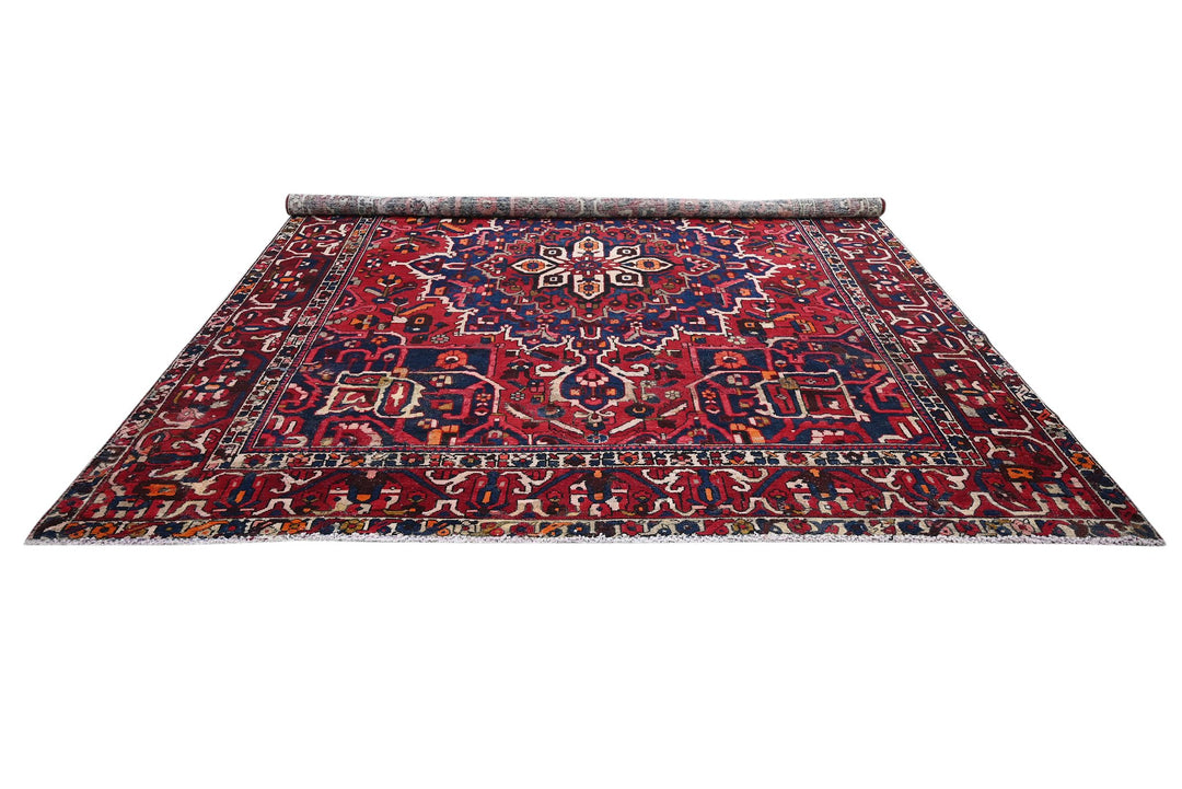 red Oversized rug 9' 8" x 11' 7"