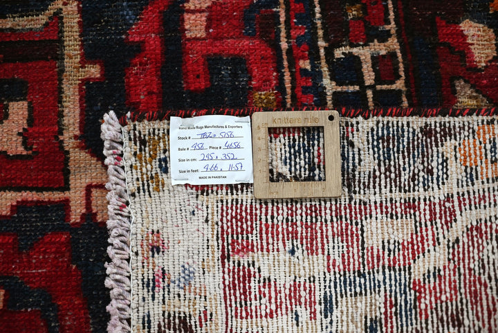 red Oversized rug 9' 8" x 11' 7"
