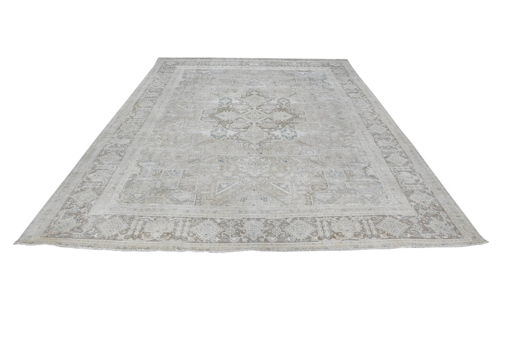 gray Oversized rug 9' 3" x 12' 7"