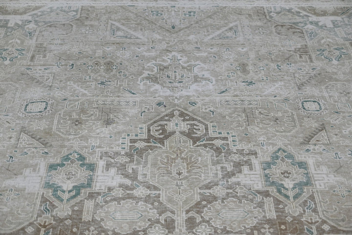 gray Oversized rug 9' 3" x 12' 7"