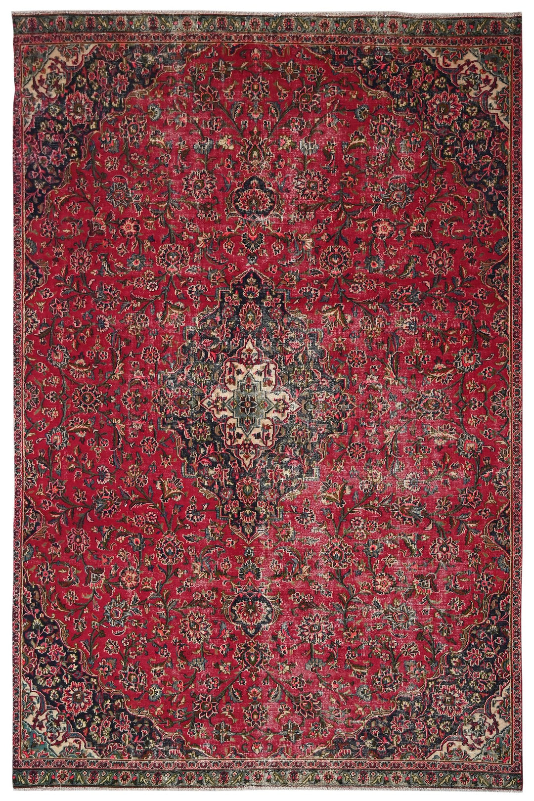 red Large rug 6' 5" x 9' 9"